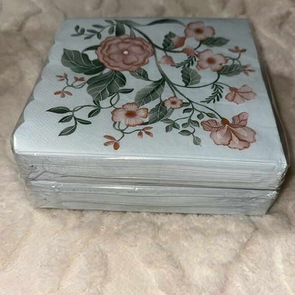 OCS Pastel Blue Coral Green Floral Scalloped Square Lunch Napkins 40 pk x 2 - Picture 5 of 6